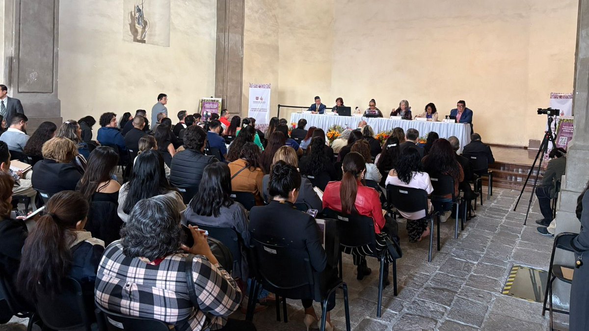 planeacioncdmx's tweet image. 🗣️Foro Democracia de Libertades y Acceso a la Justicia; Territorio de Paz y Seguridad Ciudadana; Capital y Metrópoli Global, Solidaria y Hospitalaria.

#IPDP #PGD #foro #CDMX