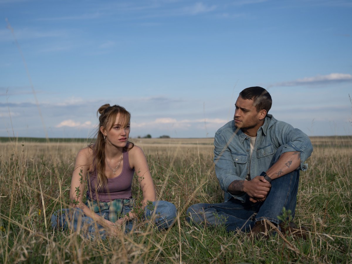 Backstage tweet media