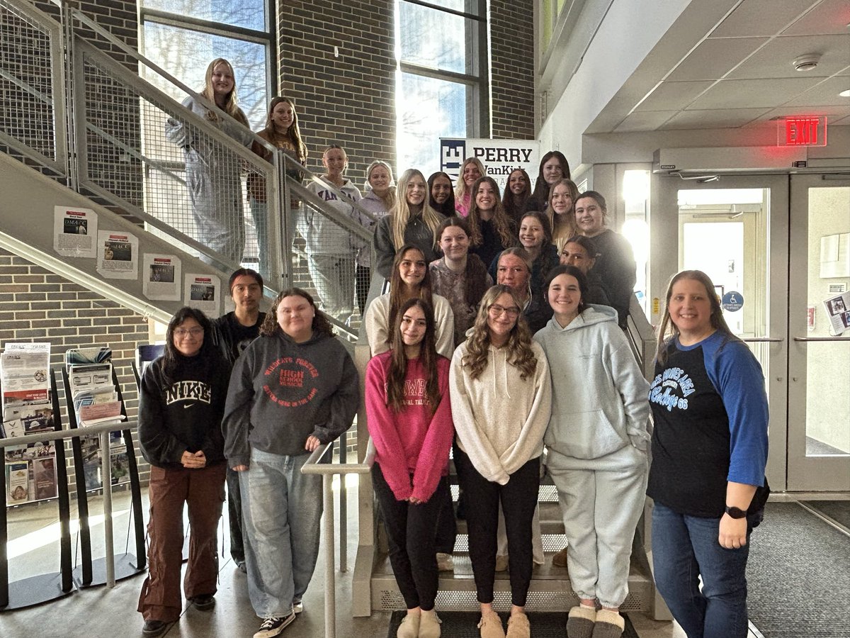 DMACC Perry VanKirk Center tweet media