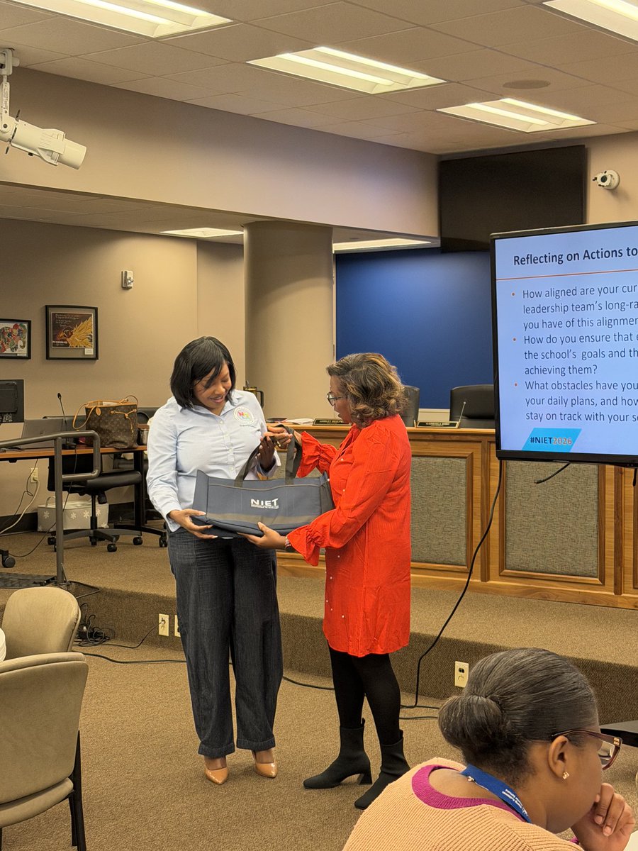 TheresaHamiton's tweet photo. .@NIETteach had a great day with our #LouisianaProud charter leaders for reflecting & learning with us today during our NIET Charter Learning Collaborative. We extend a big Thank You to @NOLAPSchools Superintendent Dr. Fulmore for serving as our host site.
#LeadersGoFirst https://t.co/YS9aobPDdM