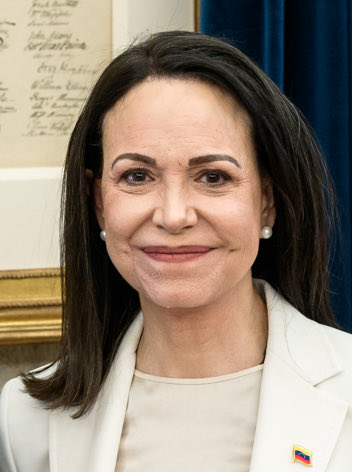 Aʅҽxαɳԃҽɾ tweet media