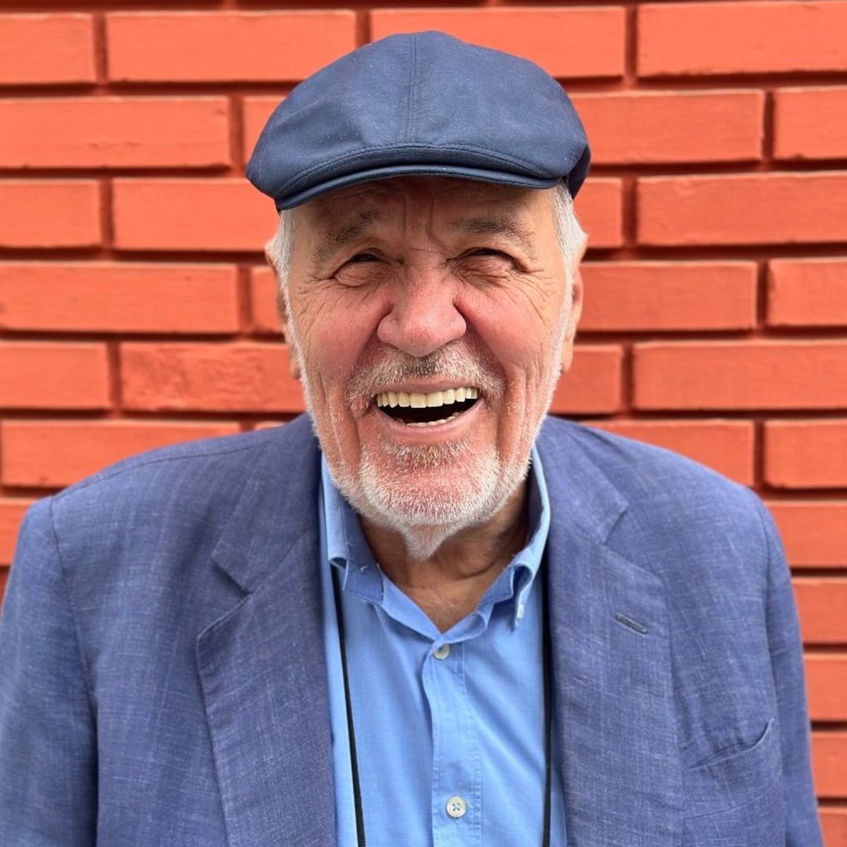 ugbirdane's tweet photo. Bazı insanlar sadece kitap yazmaz, bir nesli yetiştirir.
İlber Ortaylı işte böyle bir hocaydı. https://t.co/Uo8gMQQb4Y