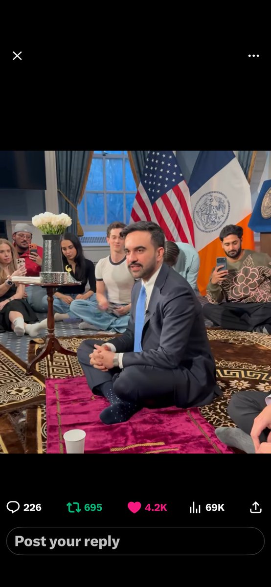 1 CMacman tweet media