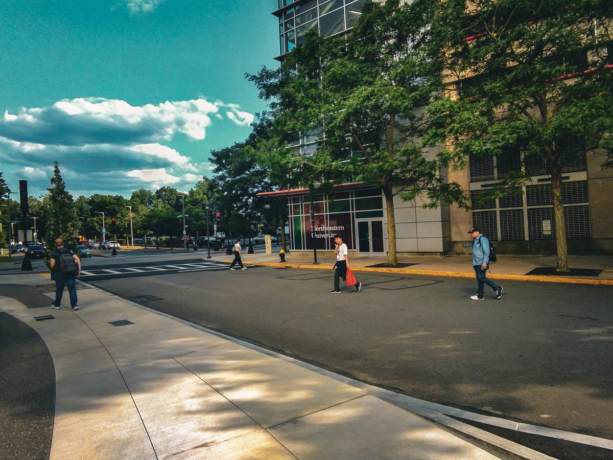 PhotosbyJuanca's tweet photo. It was just another afternoon around Northeastern in Boston.
People moving, clouds rolling in, and one of those scenes worth capturing.
Captured on my GoPro.
Moments Through My Lens ๐ท
#bostonphotography #goproshot #urbanphotography #streetshot #travelphoto #visualstorytelling https://t.co/pzbL2z0GkS