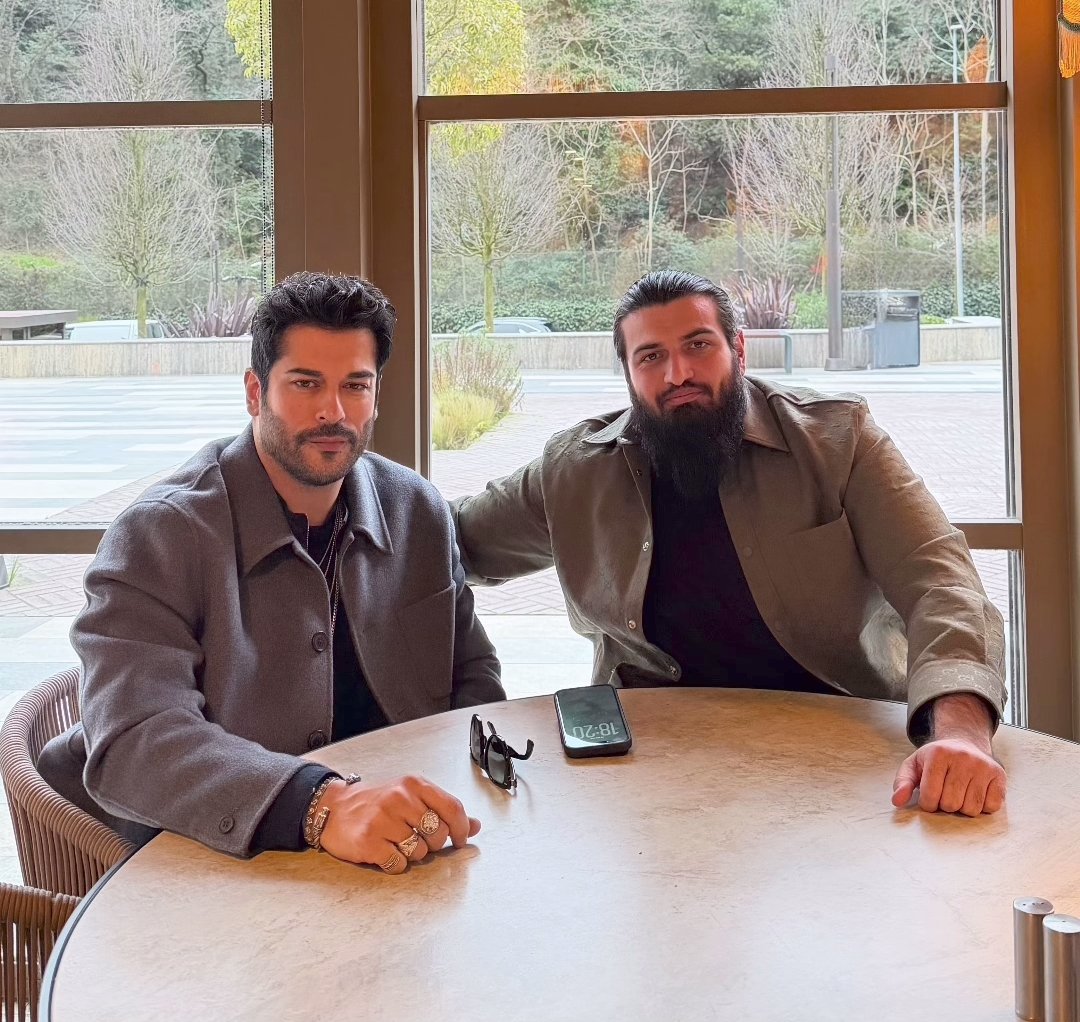 #BurakÖzçivit 🤎