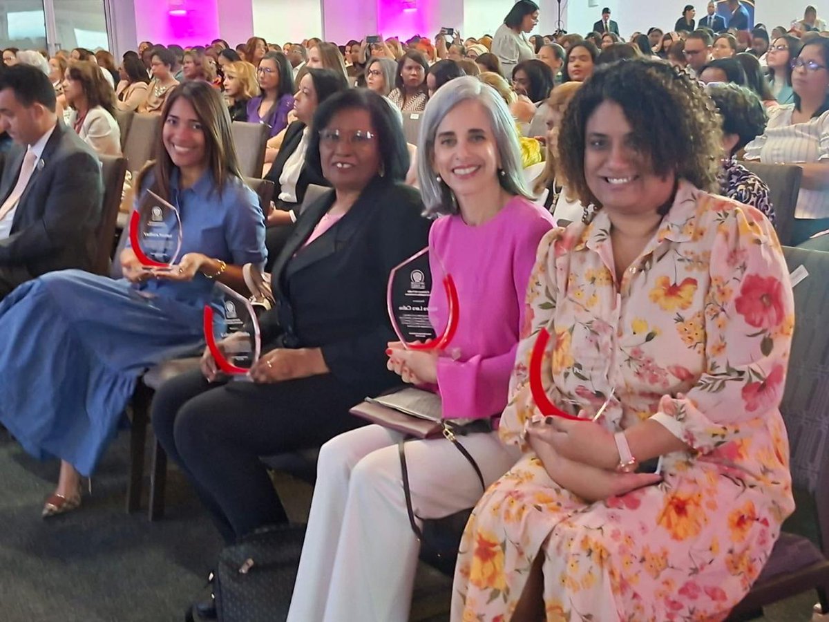 Yanira Lara tweet media