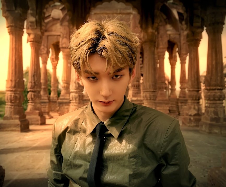 🐰🐺 tweet media