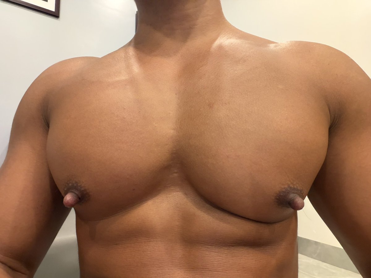 チン肉マン tweet media