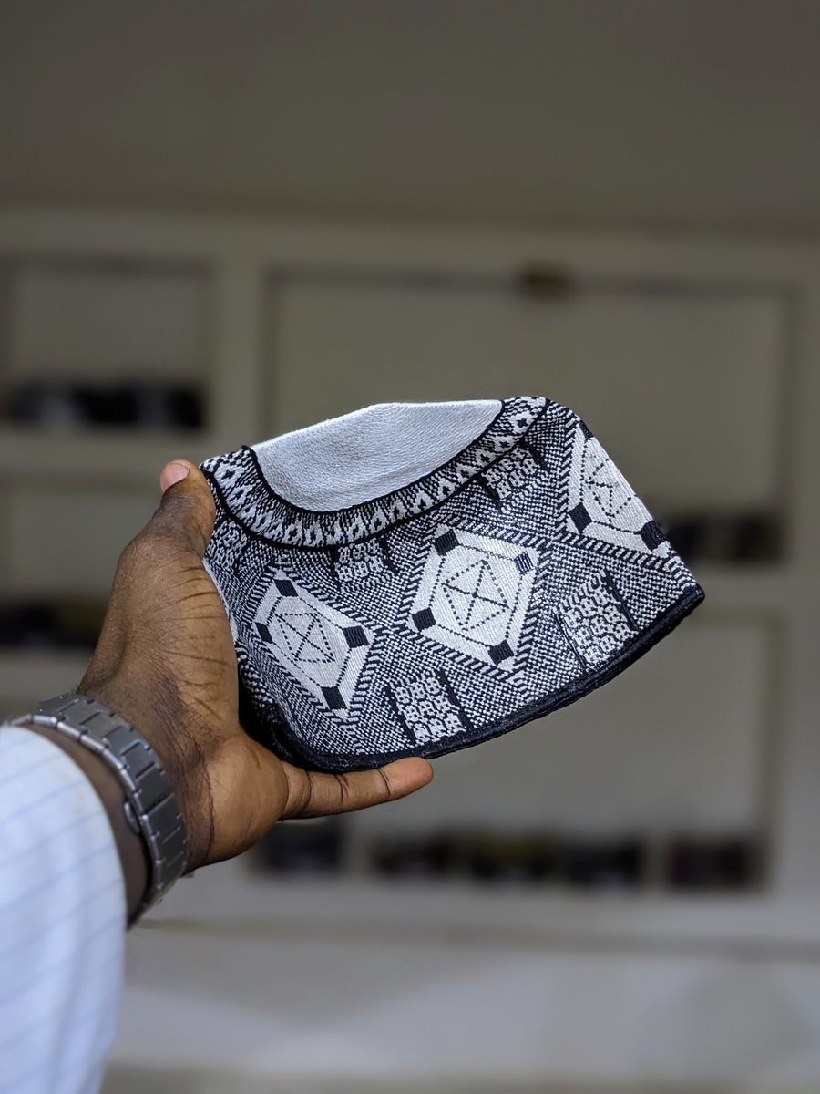 WANZAMCAPS tweet media