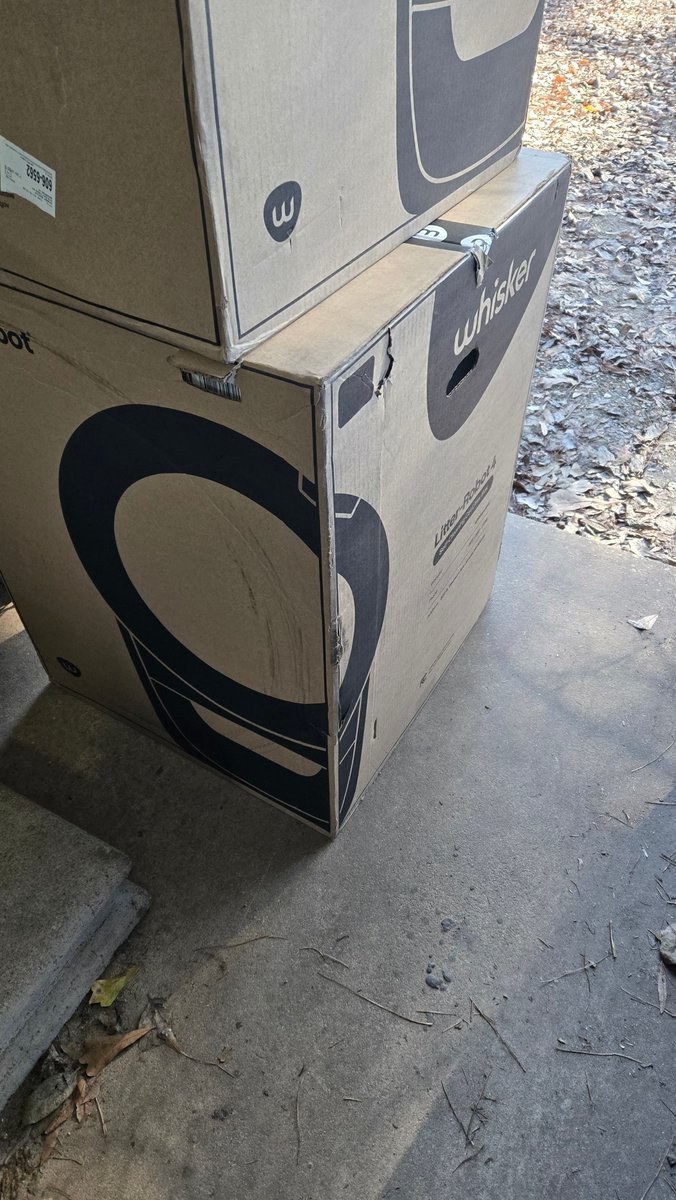 MrRiddler85's tweet photo. The grand finale: Jan 15. TWO @Litter_Robot 4's. $1,400 in sensitive robotics arrived beat to shit because they were launched onto the porch. @Whisker had to refund the order because of your drivers. When does it stop? (4/4) https://t.co/hErkcAN7iI