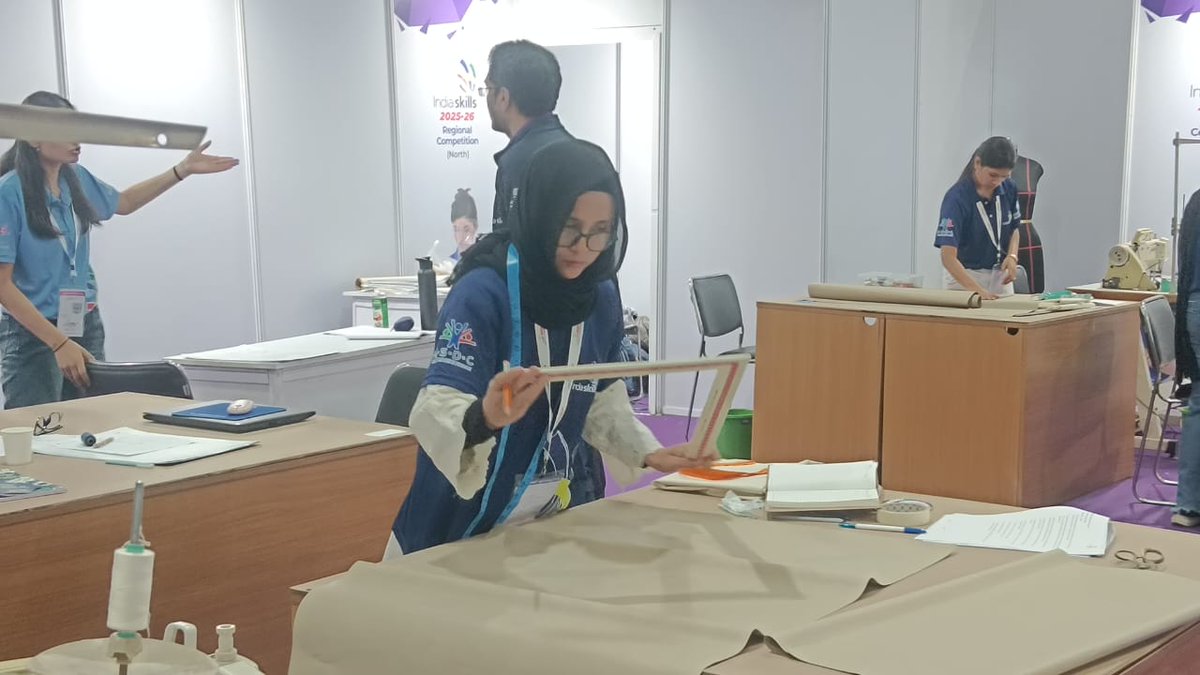 Ladakh Participates in <a href="/indiaskills/">Indiaskills</a> Regional Competition (North) 2025–26
A team of 06 state qualifiers from Ladakh is representing the Union Territory in 03 skill trades—Graphic Designing, Fashion Technology and Beauty Therapy
<a href="/prasarbharti/">Akashvani News Leh</a> <a href="/ddnewsladakh/">DD NEWS LADAKH</a> <a href="/Skill_India_LA/">NSDC _ Ladakh</a>