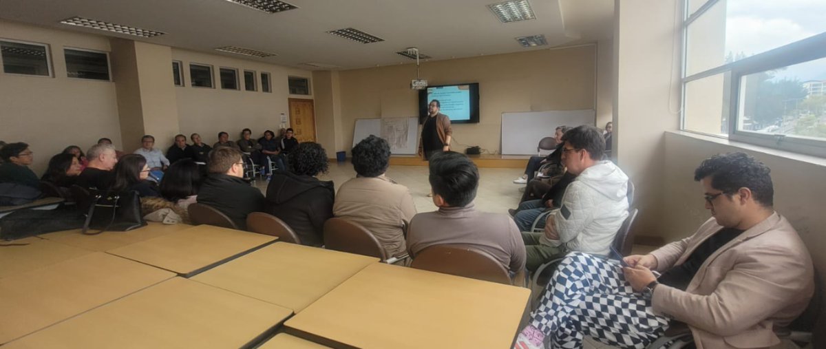 DEFENSORIAEC's tweet photo. 👉Lourdes Espinoza, directora del Mecanismo para el Monitoreo de los Derechos de las Personas con Discapacidad y Carlos Albán, director del Mecanismo para la Prevención de la Violencia Contra la Mujer y Basada en Género, junto a sus equipos, facilitaron la capacitación. https://t.co/ctzDFdwE8f