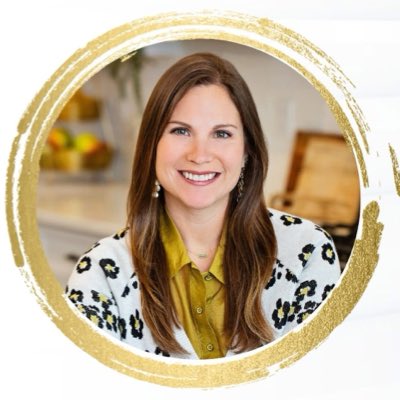 SellingIowa's tweet photo. #NewProfilePic https://t.co/rbOjTM7zJr