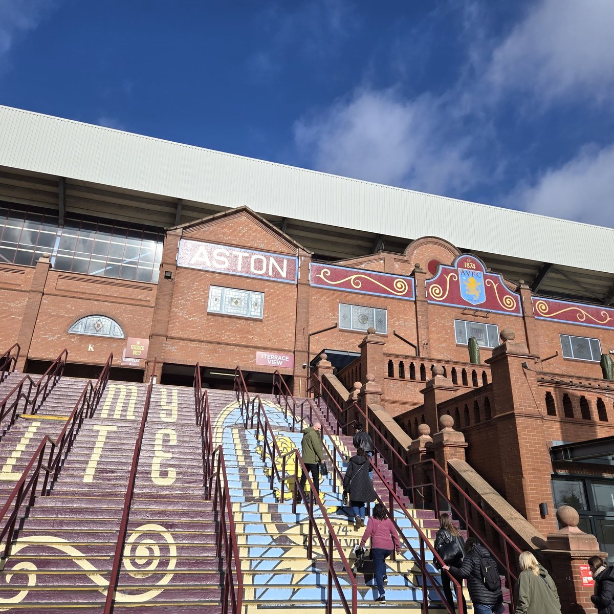 Darren Campbell tweet media