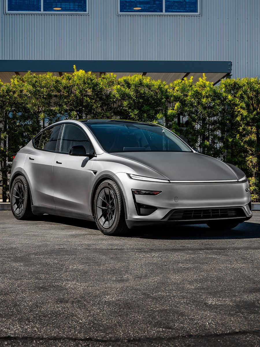 UNPLUGGED PERFORMANCE tweet media