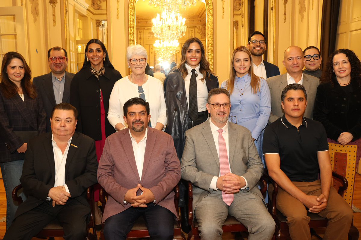 Alessandra Rojo de la Vega tweet media