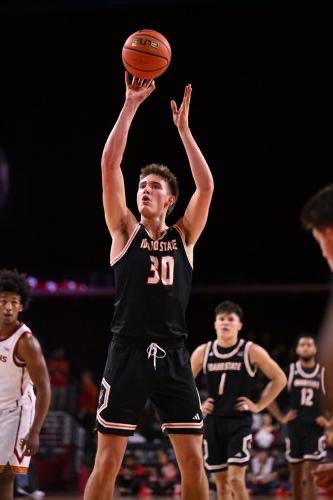 Tobias Bass tweet media