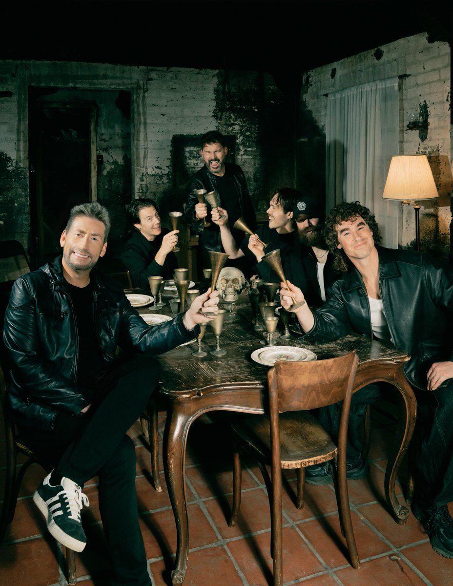 Nickelback tweet media