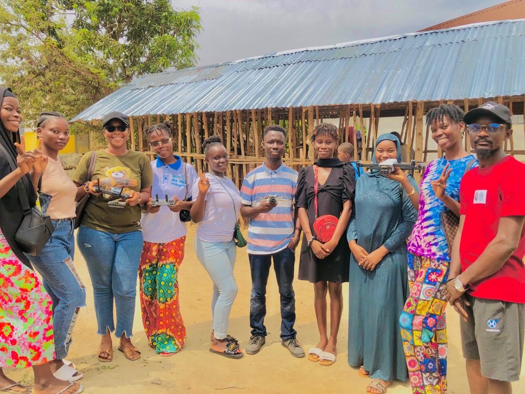 codohsapa tweet media