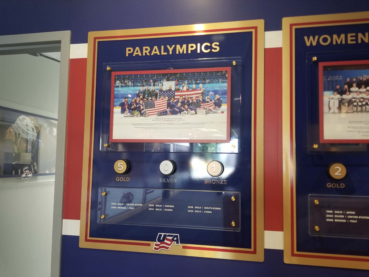 KJ_Branding's tweet photo. Good luck to @usahockey Paralympic Hockey team as they go for the gold medal!
Go USA! Make it a clean sweep in '26!
Can't wait to update some of these Graphics we have at USA Hockey HQ. They'll look awesome with current pics!
#designcreateinstall #usahockey #paraicehockey https://t.co/Szhy6elq4H