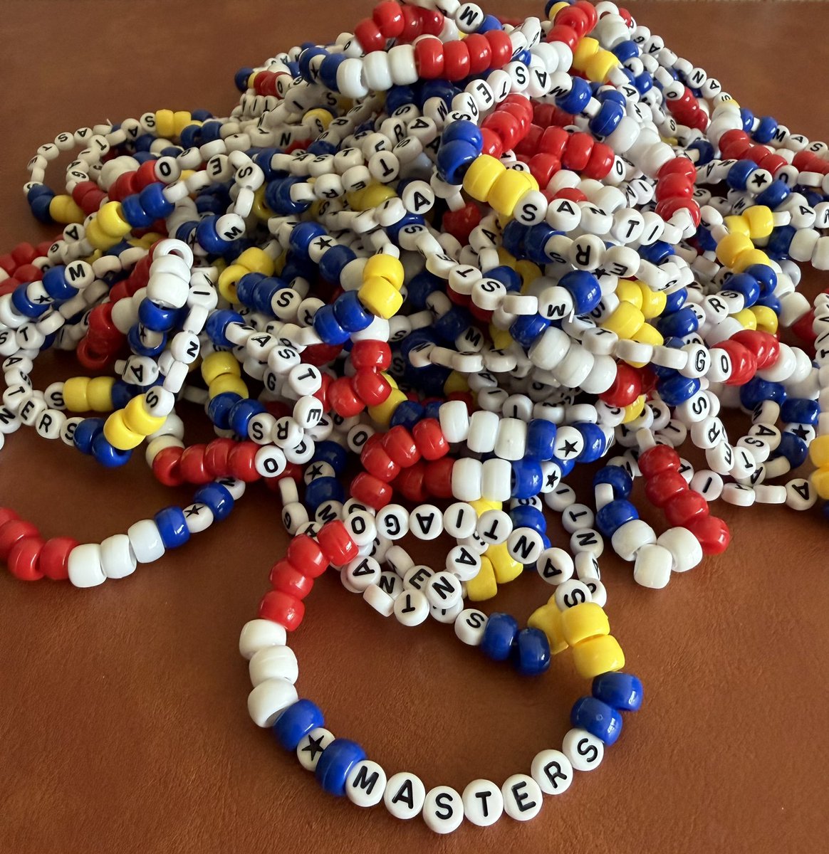 Anna Donlon tweet media