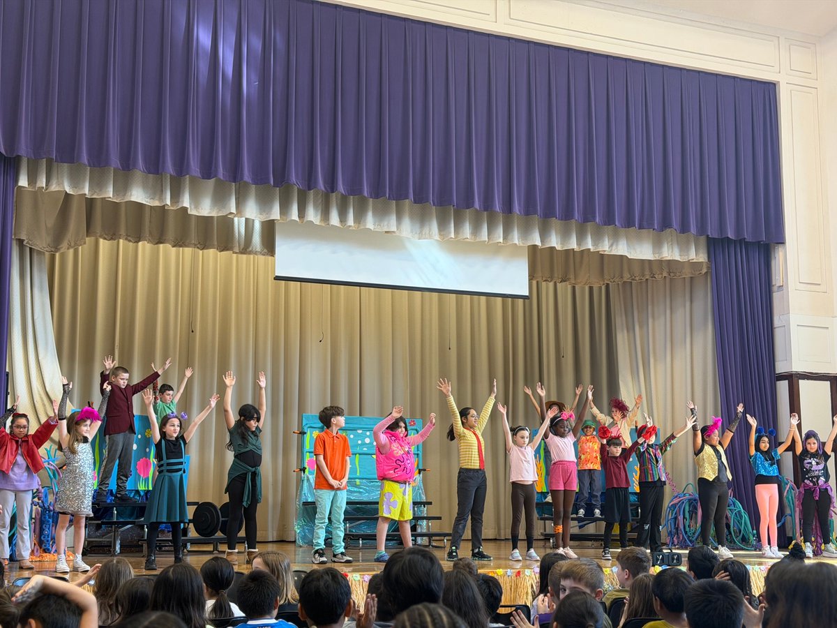 Bateman Elementary School tweet media