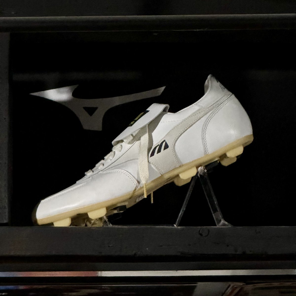 Man-cave of Steal (#24ever) tweet media