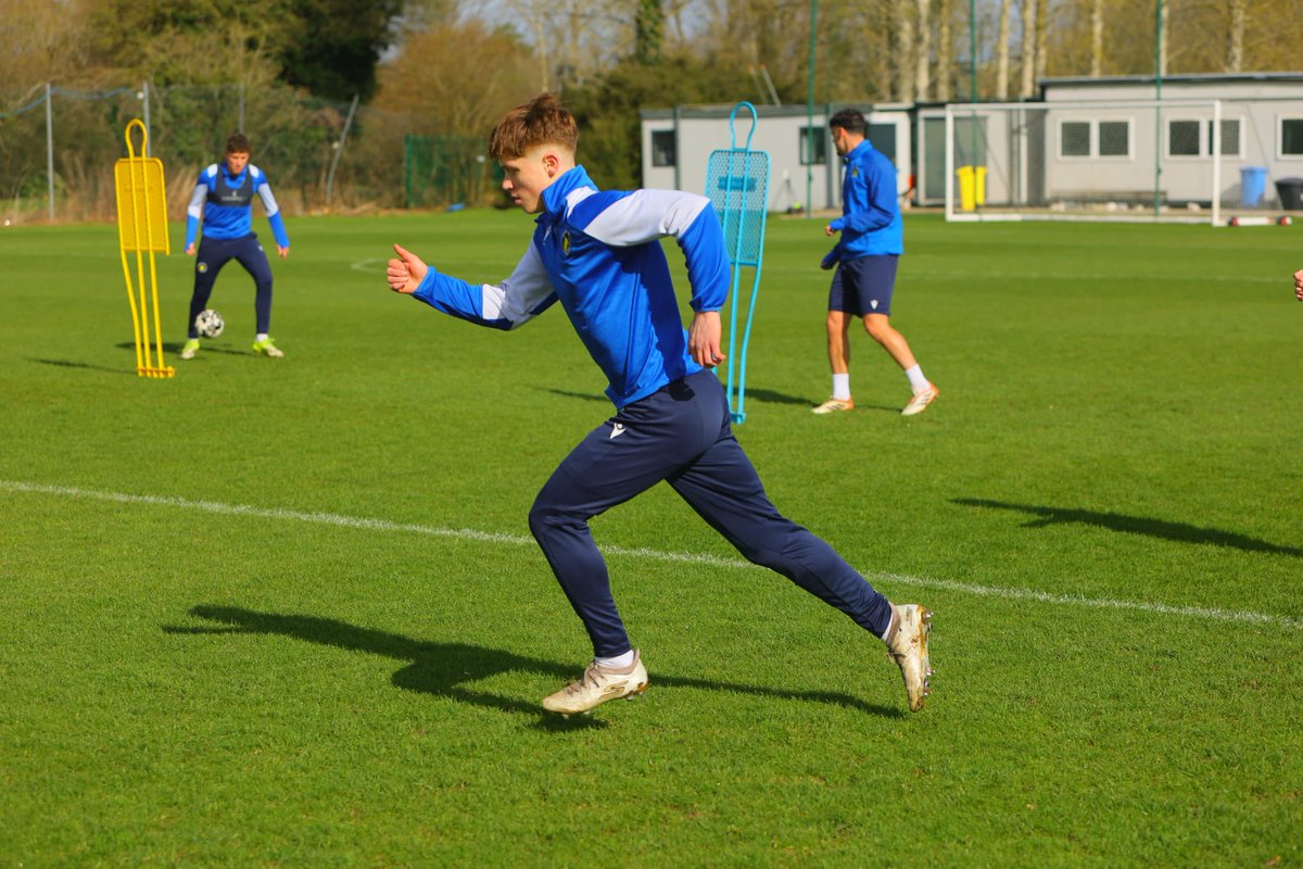 Solihull Moors Academy tweet media