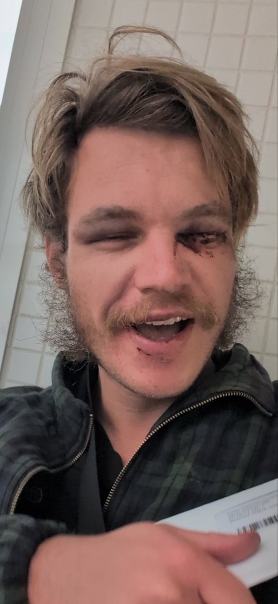 Moe Lava tweet media