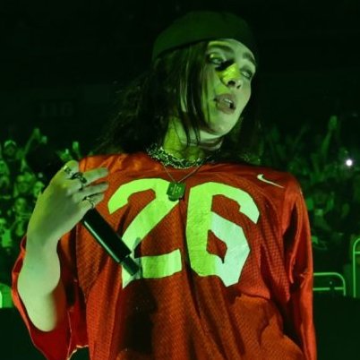 lagrimacanta's tweet image. Billie Eilish 26 numarayla sahaya çıkınca Afyonlular ve Kütahyalılar kudurdu, Eskişehirliler gurur duydu #eses #şutzştafl