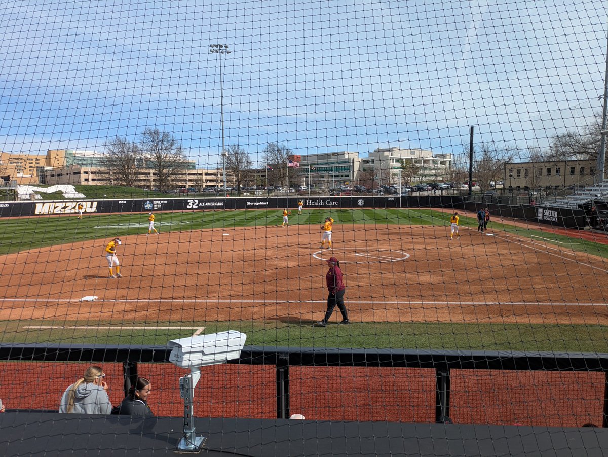 EDeugan's tweet photo. My view of @CycloneSB for the afternoon https://t.co/xUGwgXE3uS