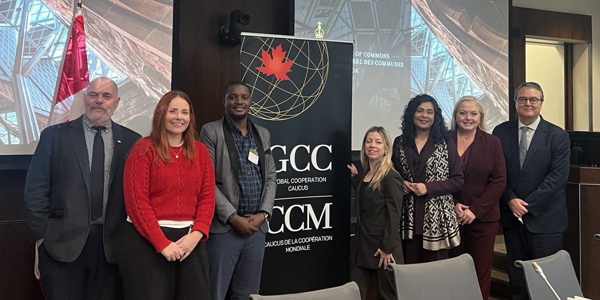 gcc_ccm's tweet photo. This week, the GCC welcomed Zambian global health advocate Maxwell Mumba and Luc Laviolette, Head of Secretariat at @theGFF for an enriching conversation on innovative financing for resilient health systems and Canada's longstanding support for childhood mortality reduction. https://t.co/gtUOdyQvvh
