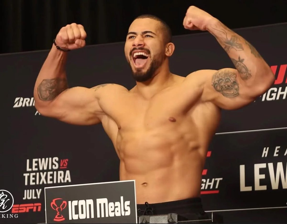 Diego_Fights's tweet image. #UFCVegas114

Bia Mesquita -7.5 + Asplund/Petrino FDGTD +116 (1.5u)

Think Bia finishes early but covers a dominant decision if Rendon survives 

Petrino should run through Asplund but he’s a ball dropper and FDGTD covers Asplund win condition at a similar price to Petrino ML