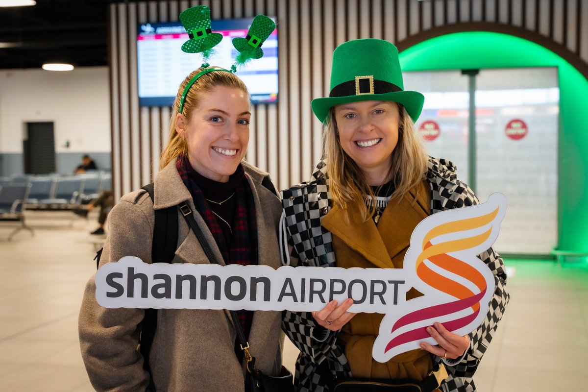 ShannonAirport's tweet photo. Let the St Patrick's Day festivities begin ☘️
A special Céad Míle Fáilte to everyone travelling through Shannon Airport this weekend to enjoy the extended St. Patrick's Day festivities across the West of Ireland ✈️
@wildatlanticway @ClareCoCo
#shannonairport #makingiteasy https://t.co/7uPFZawdnd