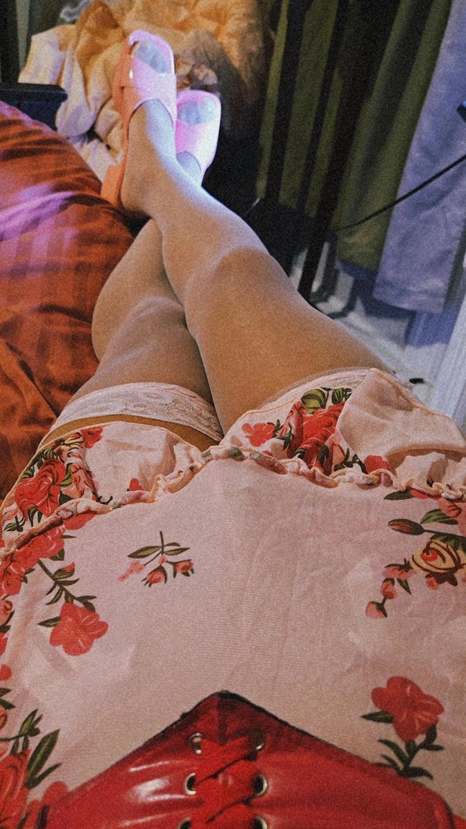 Tatianna Love tweet media