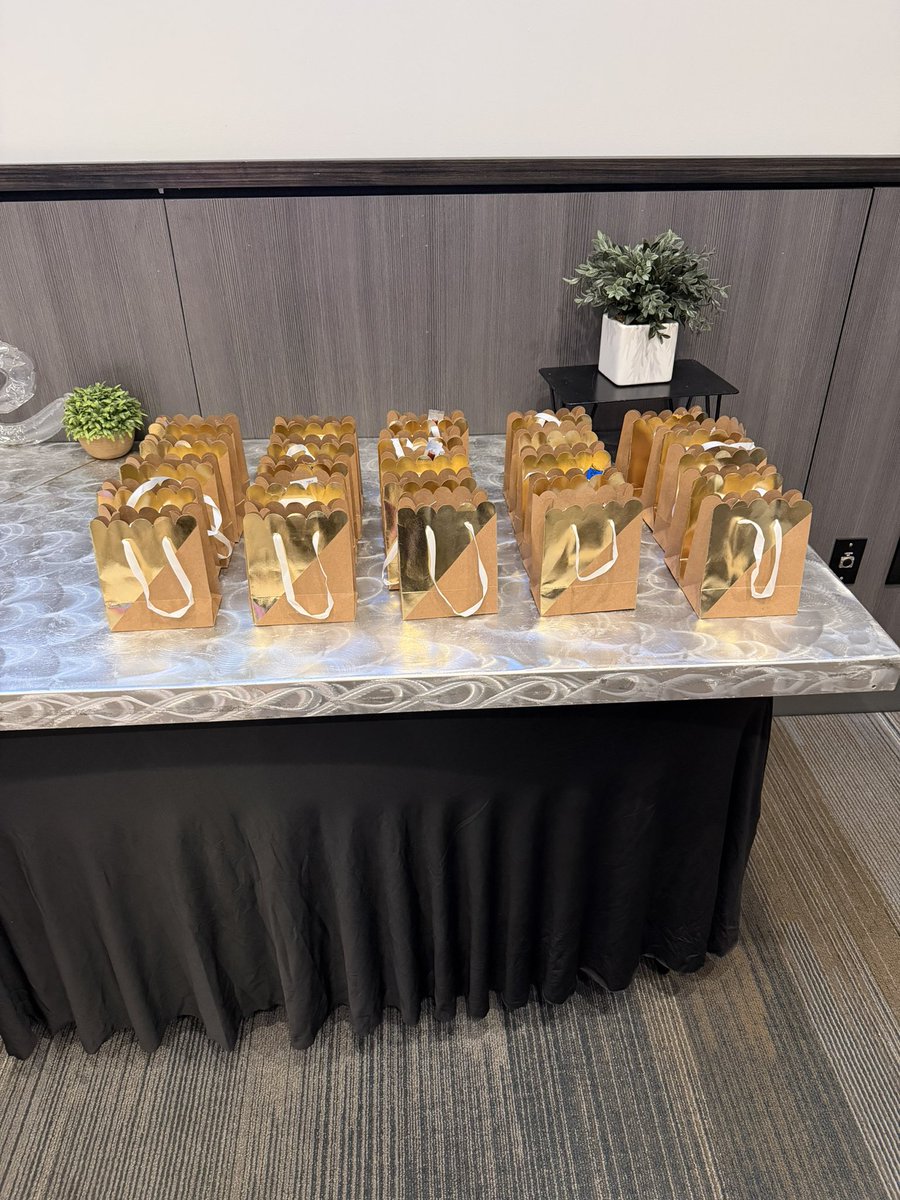 Ola Lady Mustangs Basketball tweet media