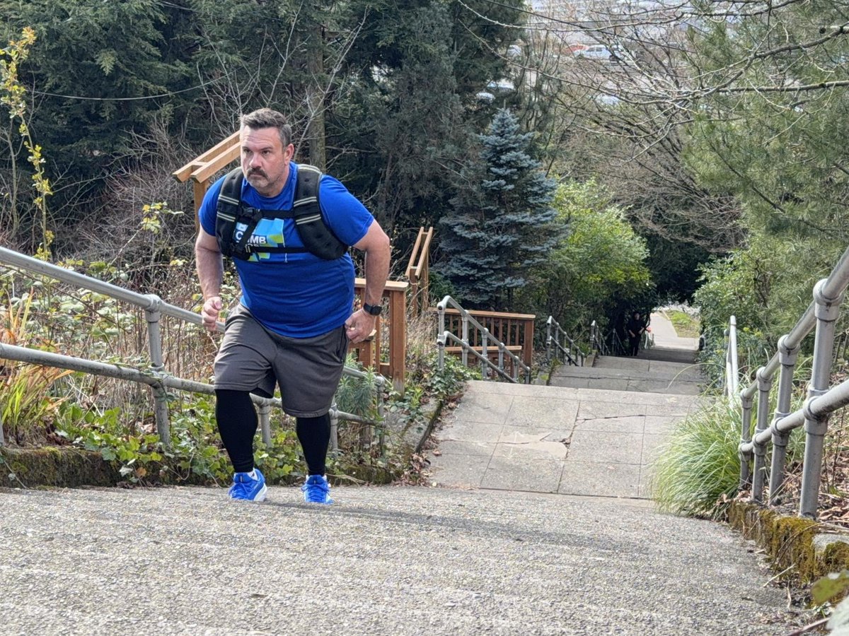 Aaron Coe tweet media