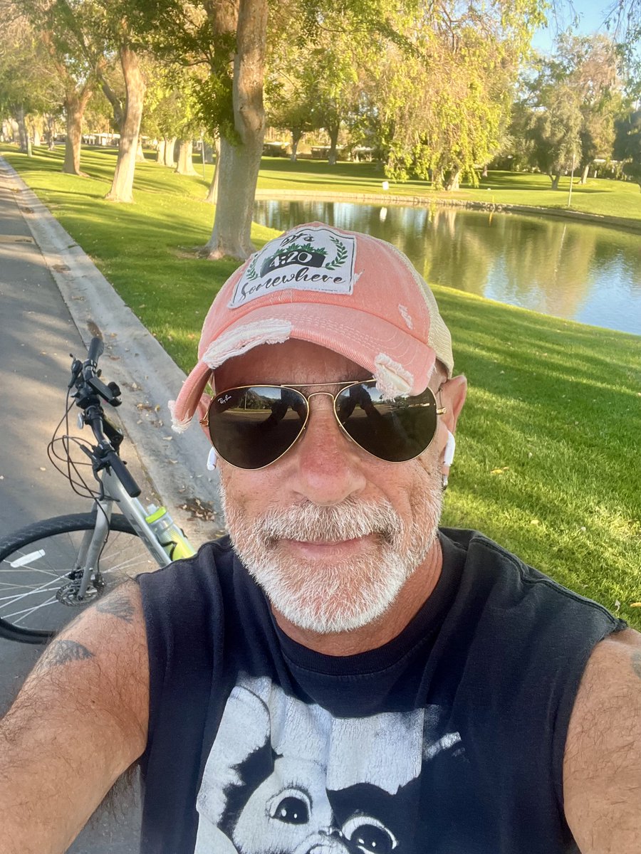 RickRReed tweet media