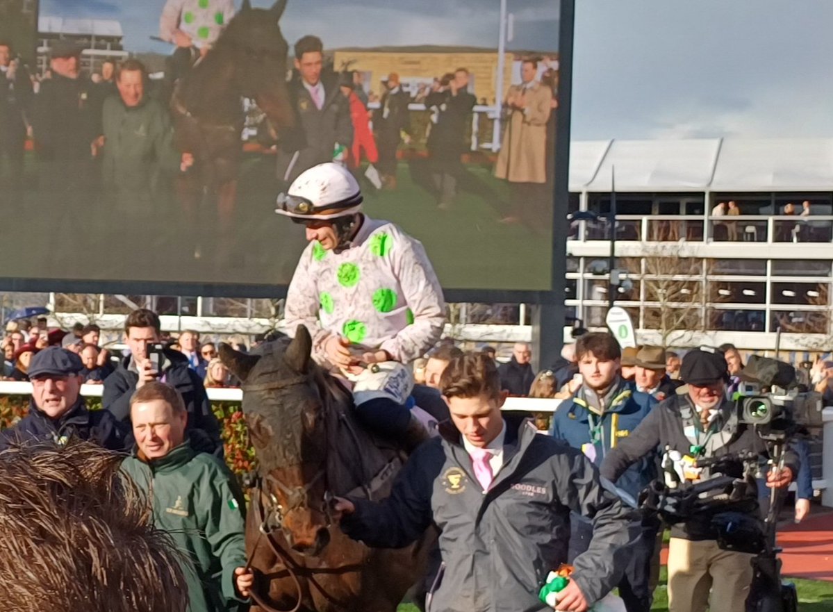 Nick Robson tweet media