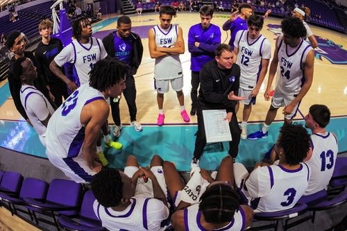 Roman Cummings tweet media