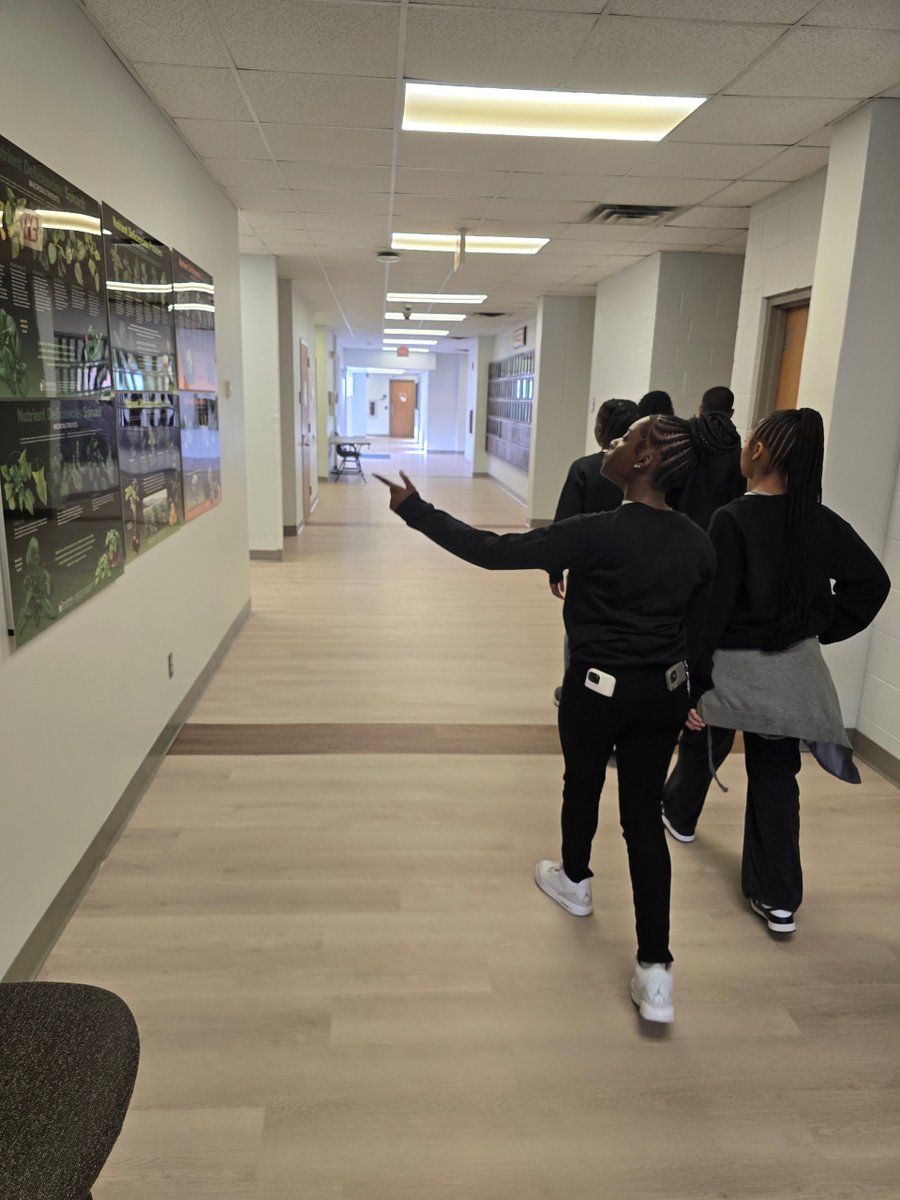 TSUCollegeofAG's tweet photo. Great visit Friday from John P. Freeman Optional School students who came to TSU for an Agri-STEM experience at the College of Agriculture.
Students explored how science, technology and agriculture connect while learning about research, Extension and careers in ag. ๐ฑ๐
#AgSTEM https://t.co/ruuovvx0Jr