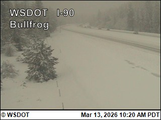 Snoqualmie Pass tweet media