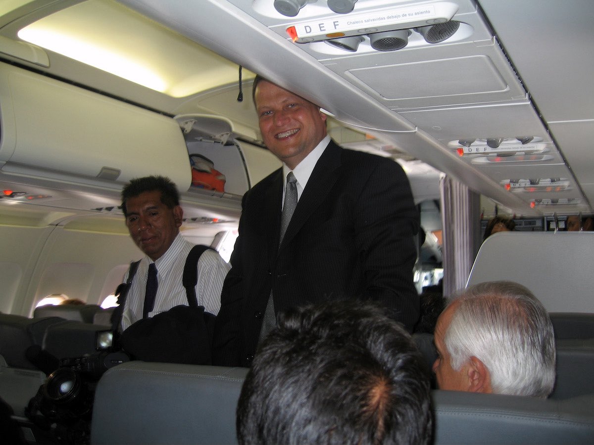 Enrique Beltranena tweet media