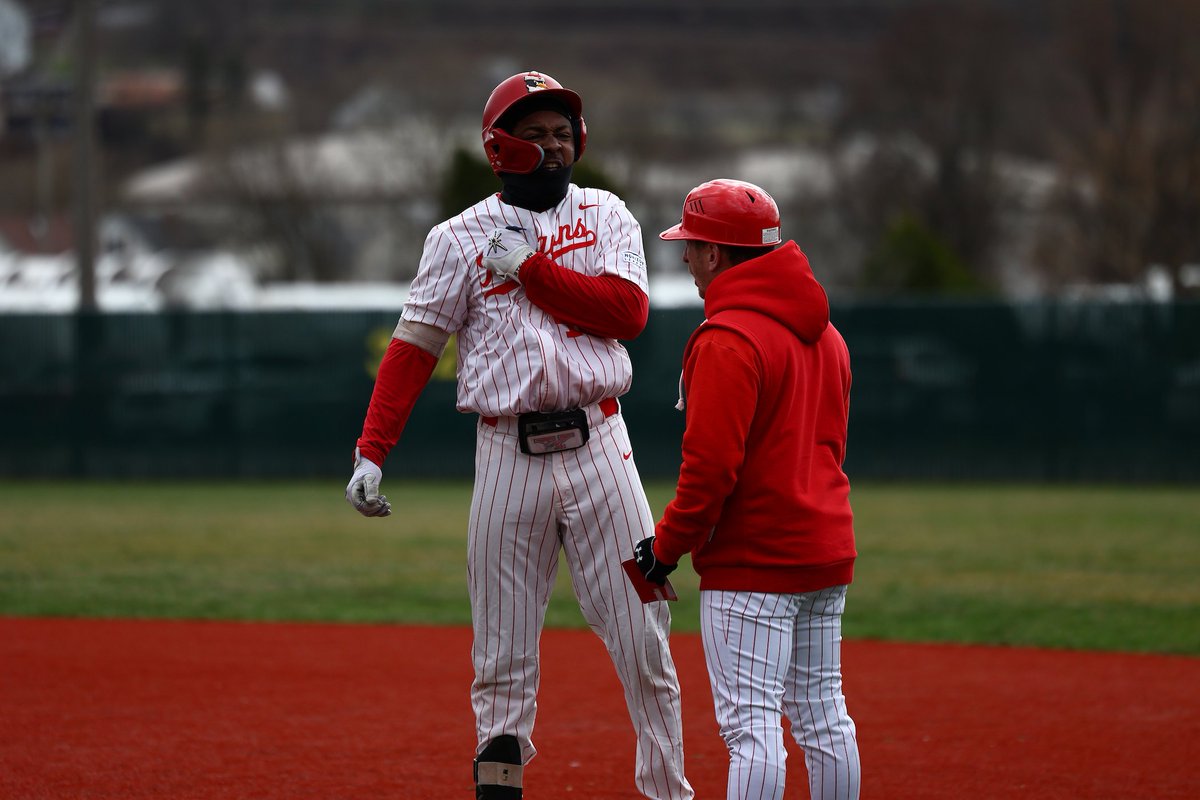 YSU Baseball 🐧 tweet media