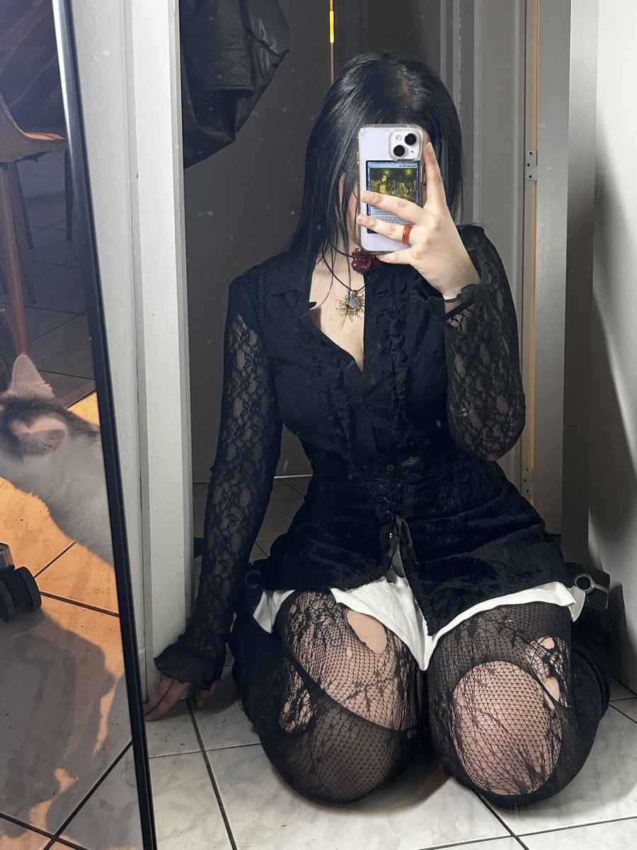 ezra (´,,•ω•,,)♡ ACAB🔻 tweet media