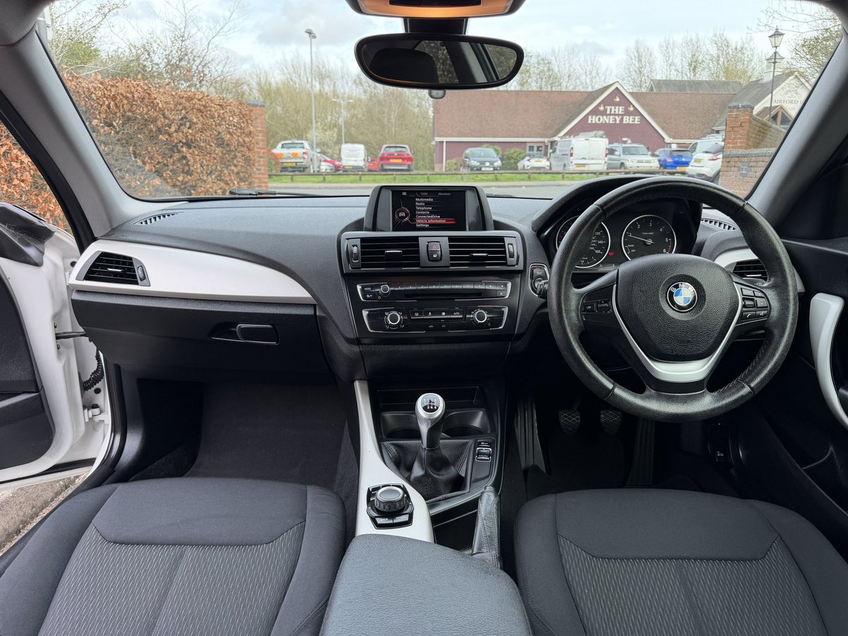 SellUsYourCars's tweet photo. #CarsWeHaveBought💰
2014 BMW 218d 2.0L Diesel Manual Coupe. On 106k miles, in pearlescent mineral white colour. Really good condition & a really nice looking car! 🦢🤍
💬@Sellusyourcars
🌐https://t.co/AG51YFeOAB
📍Aylesbury, Buckinghamshire.
#BMW #218d #BMW218d https://t.co/7aqBpnjWU7