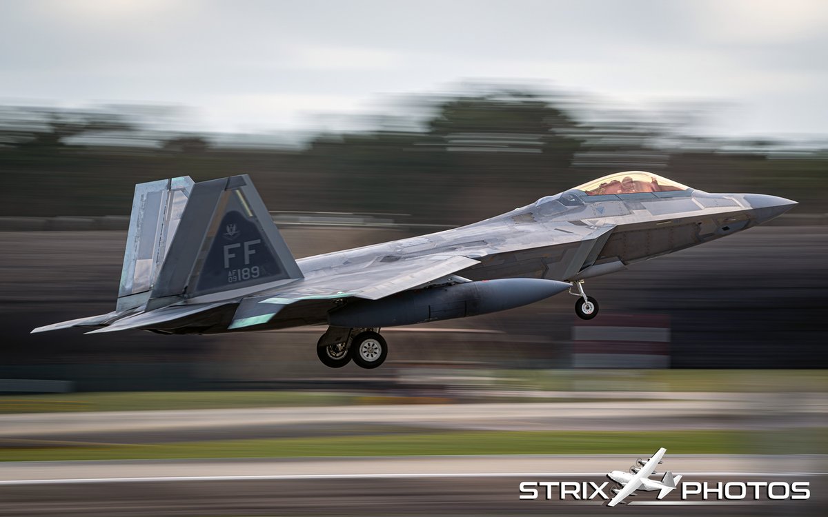 Strix Photos tweet media