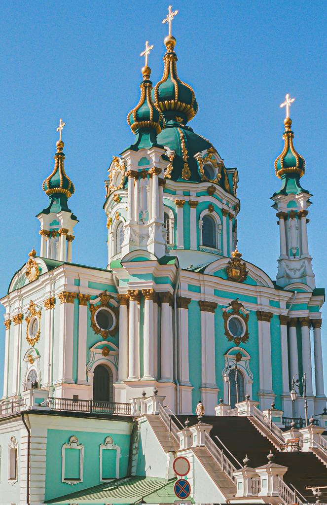 Ukrainian Visuals tweet media