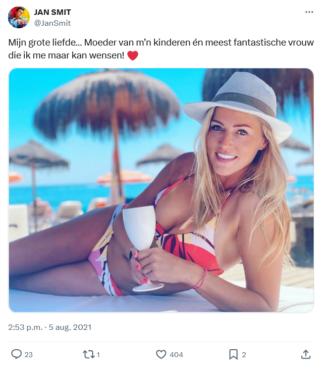 5 augustus 2021
That Tweet Didn't Age Well.

Jan Smit en zijn vrouw Liza gaan scheiden na 14 jaar huwelijk.