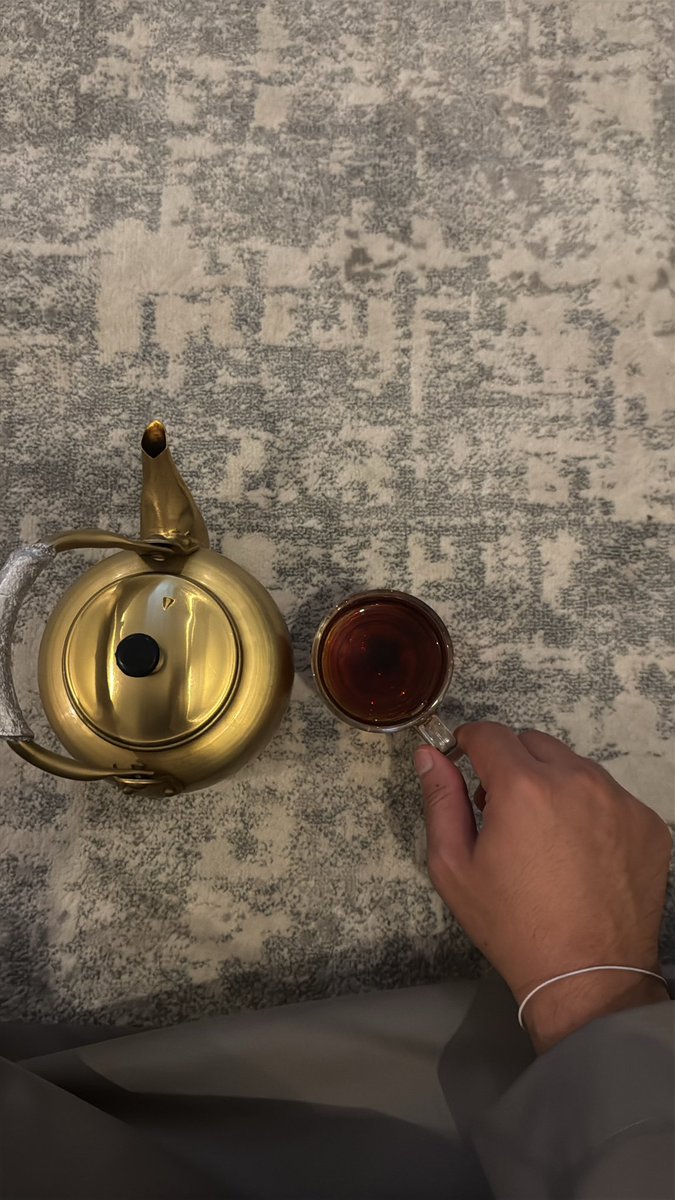 بوزهره. tweet media